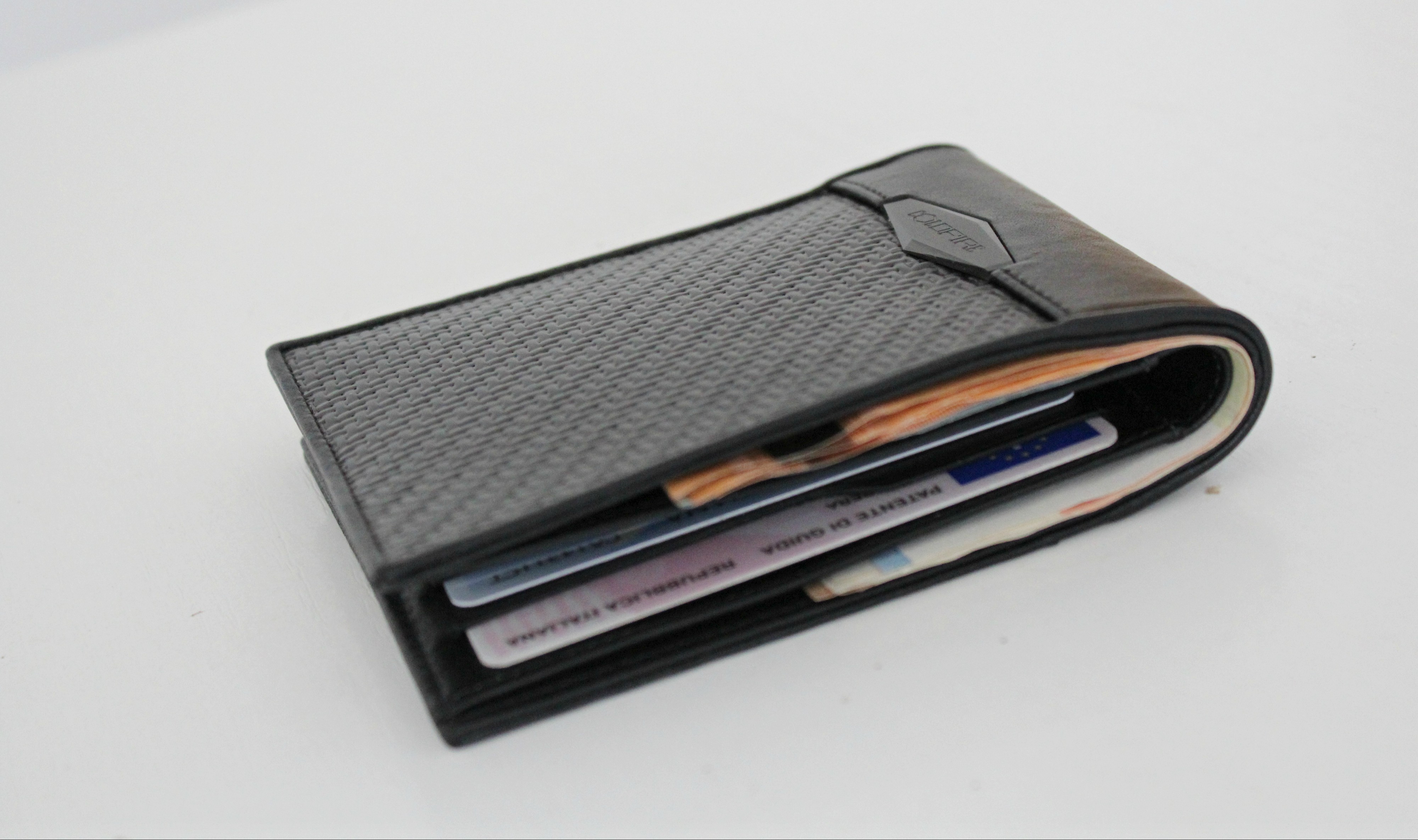 mens wallet, coldfire, cfsmagazine