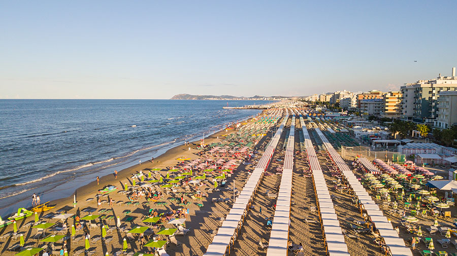 riccione, destinazioni del divertimento in estate